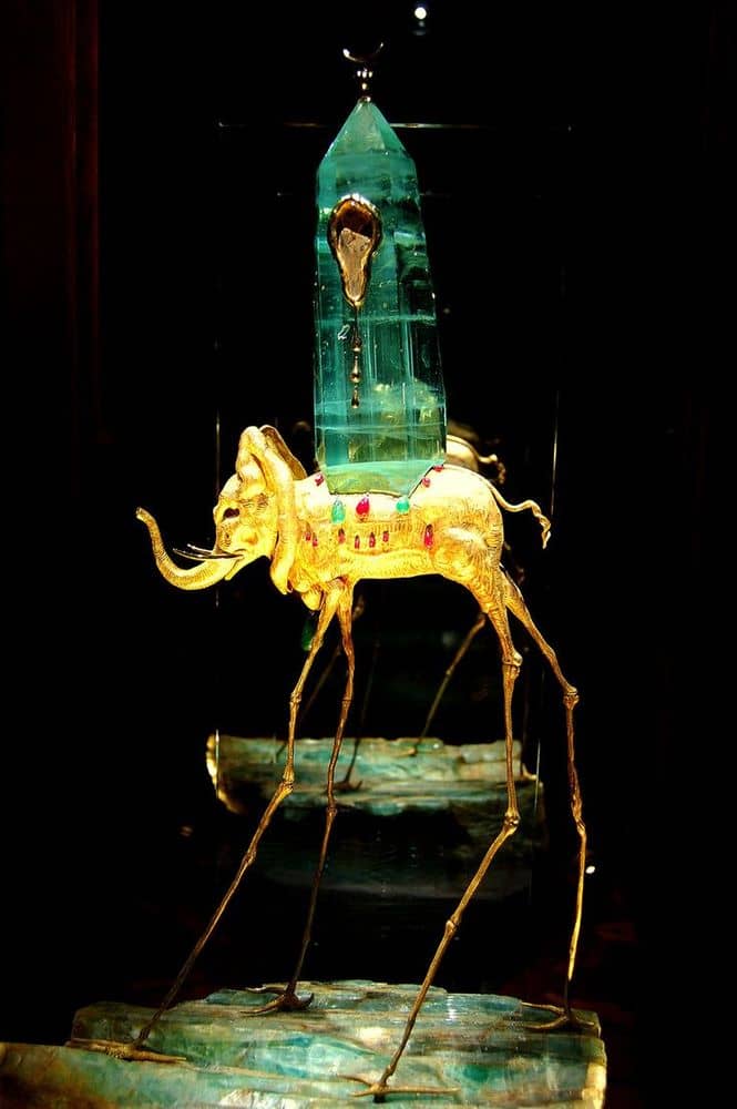 Космический слон