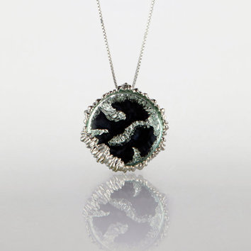 Нефтяные украшения Anna Gram